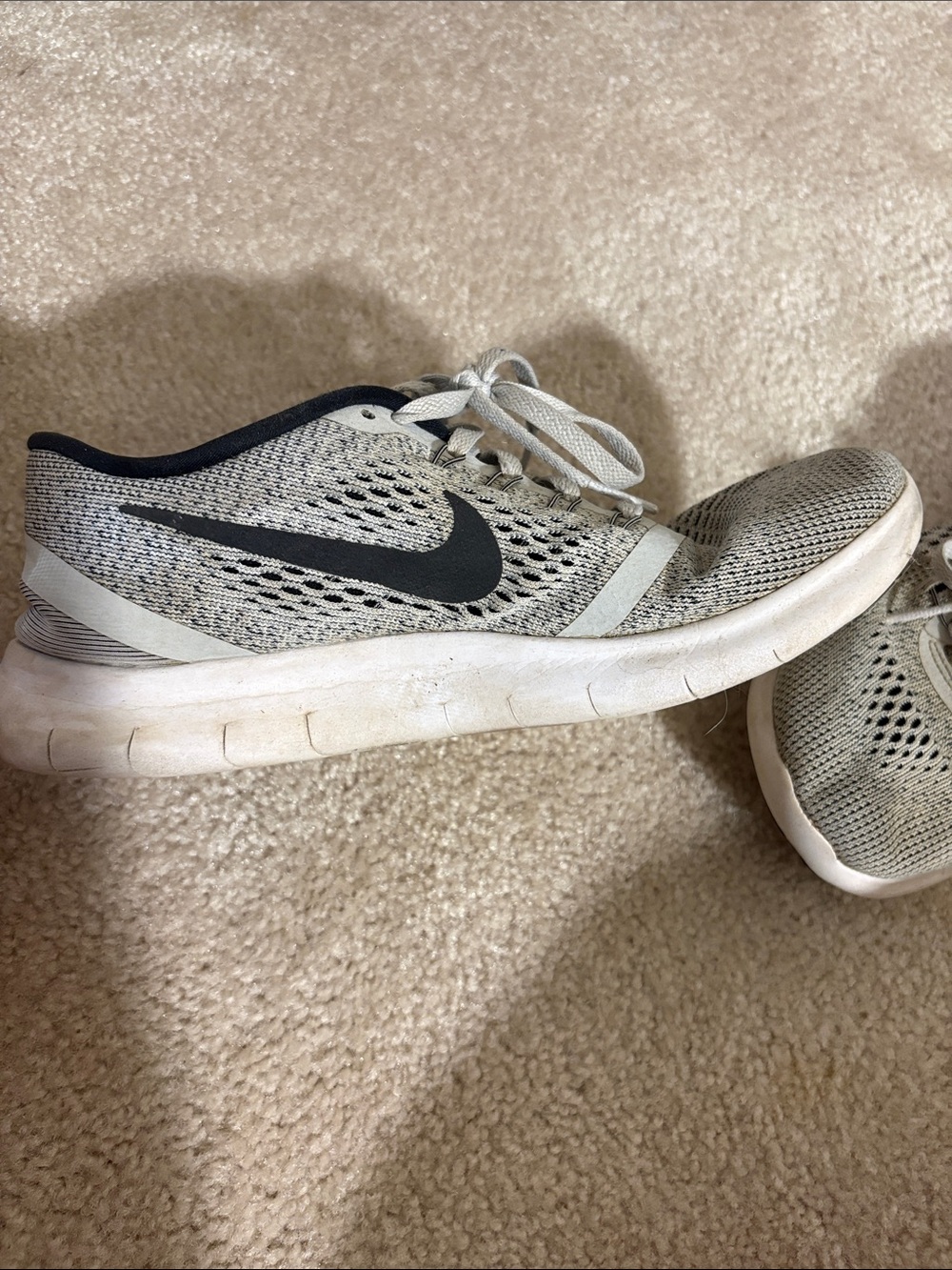 Nike Kids Light Gray and Black Mesh Sneakers